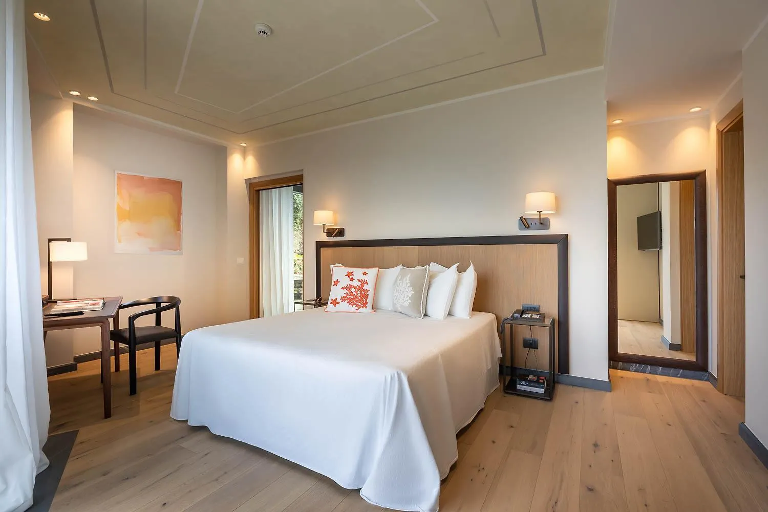 Hotel Continental 산타마르게리타리구레